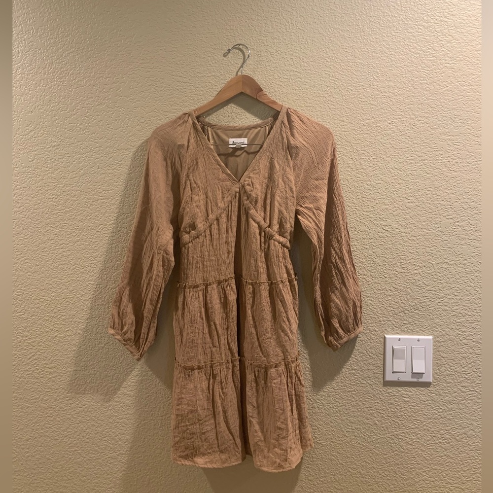Women’s dress